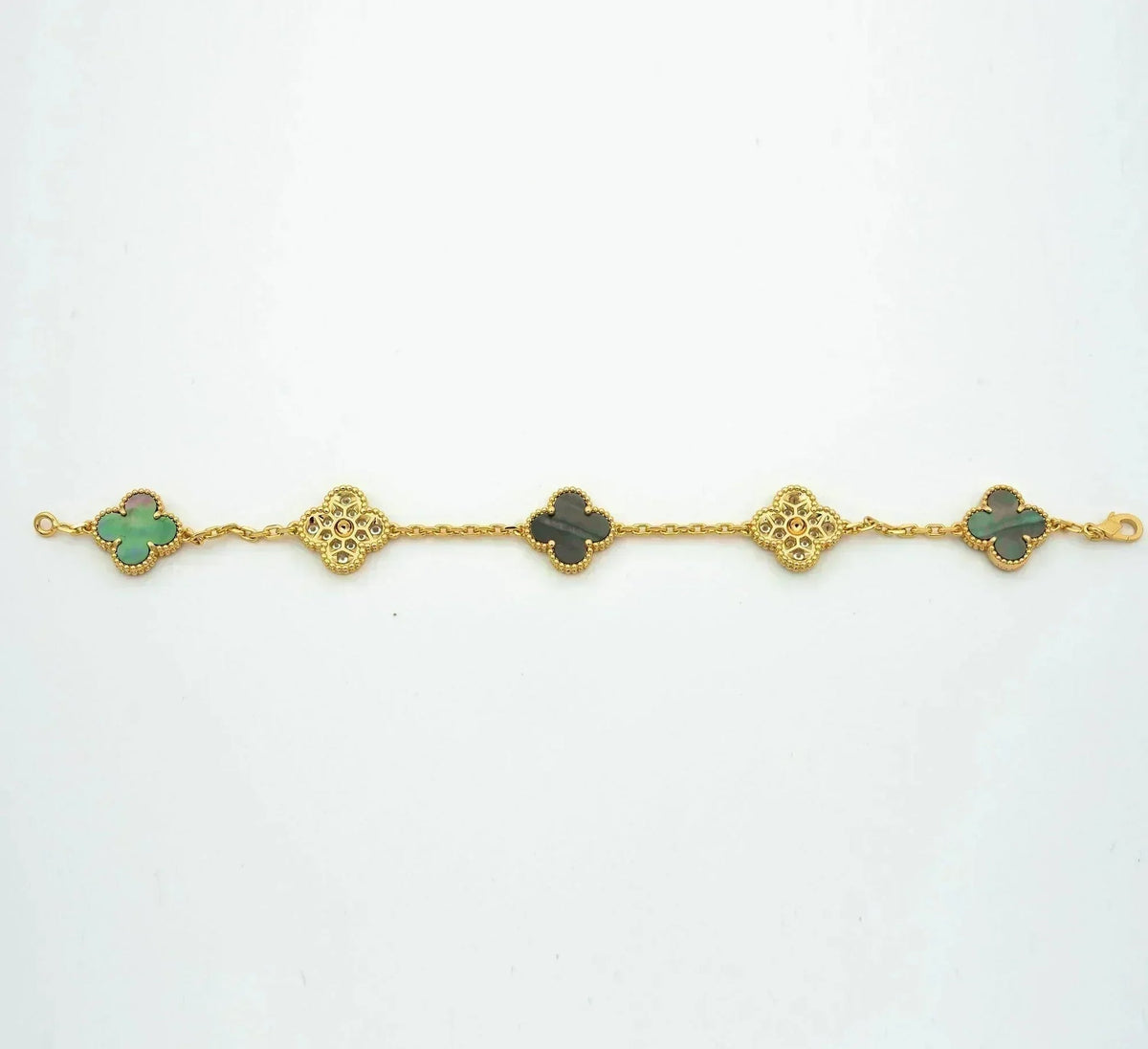 [⭐Maelin] CLOVER 5 MOTIF GRAY MOP BRACELET COLLECTION