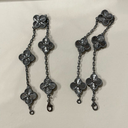 [⭐Maelin]CLOVER 5 MOTIF BLACK BRACELET