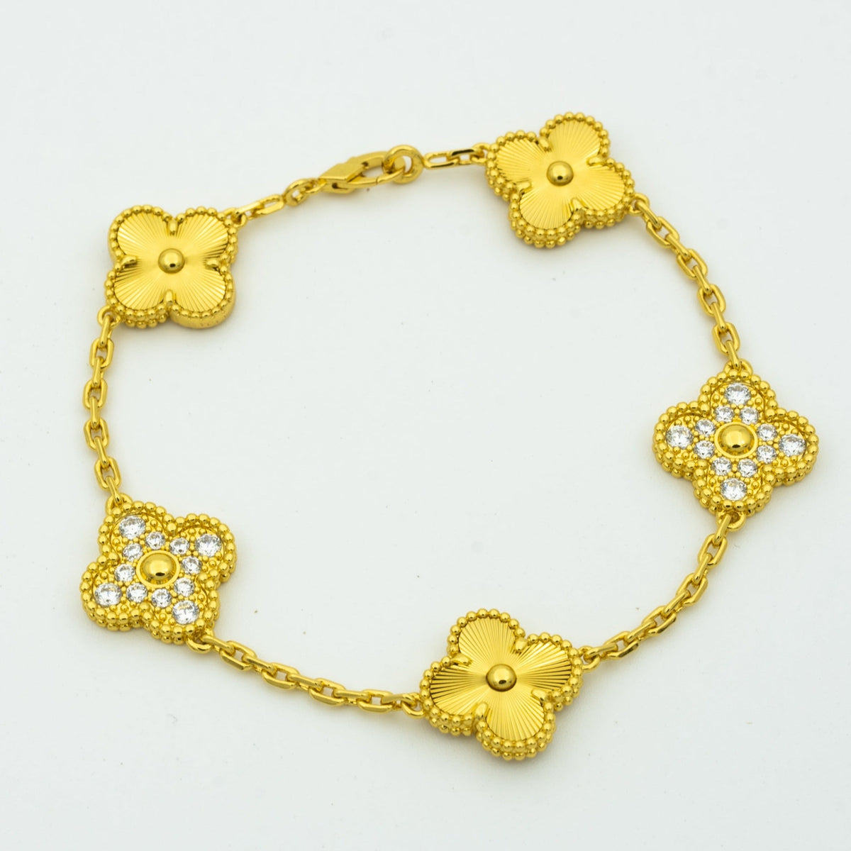 [⭐Maelin] CLOVER 5 MOTIF LASER BRACELET COLLECTION