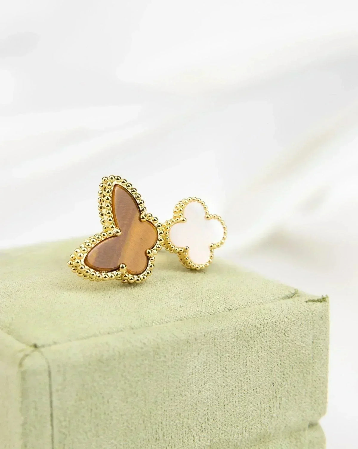 [⭐Maelin]LUCKY BETWEEN THE FINGER RING