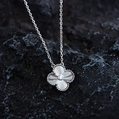 [⭐Maelin]CLOVER  15MM DIAMOND LASER NECKLACE SILVER