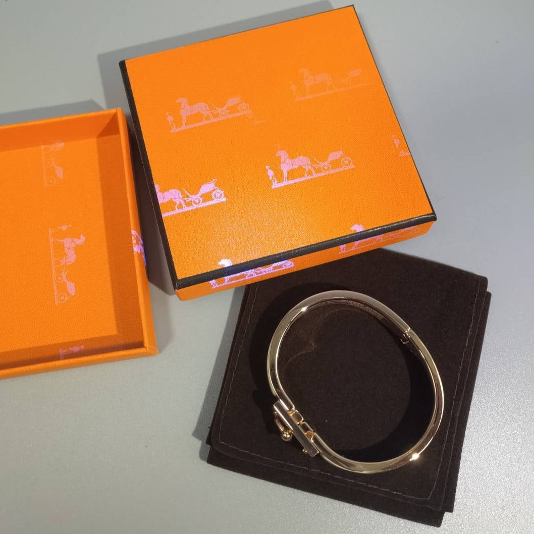 [⭐Maelin]H GREY BRACELET