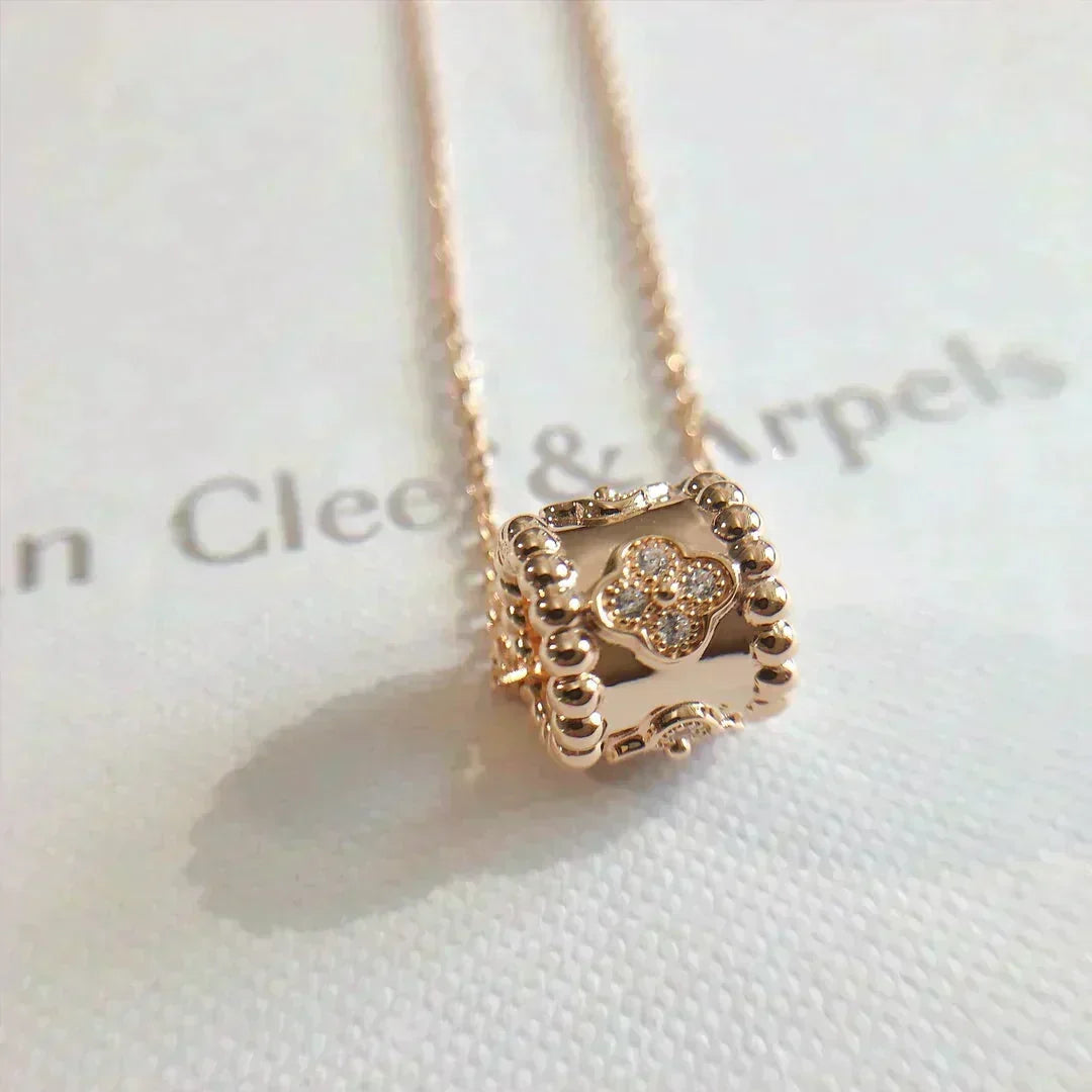 [⭐Maelin]PERLEE PEDANT NECKLACE GOLD / ROSE GOLD