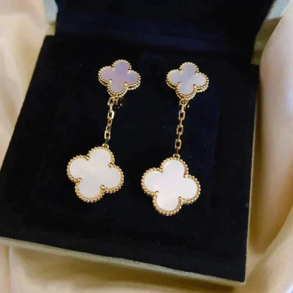 [⭐Maelin]CLOVER 2 MOTIF WHITE MOP EARRINGS