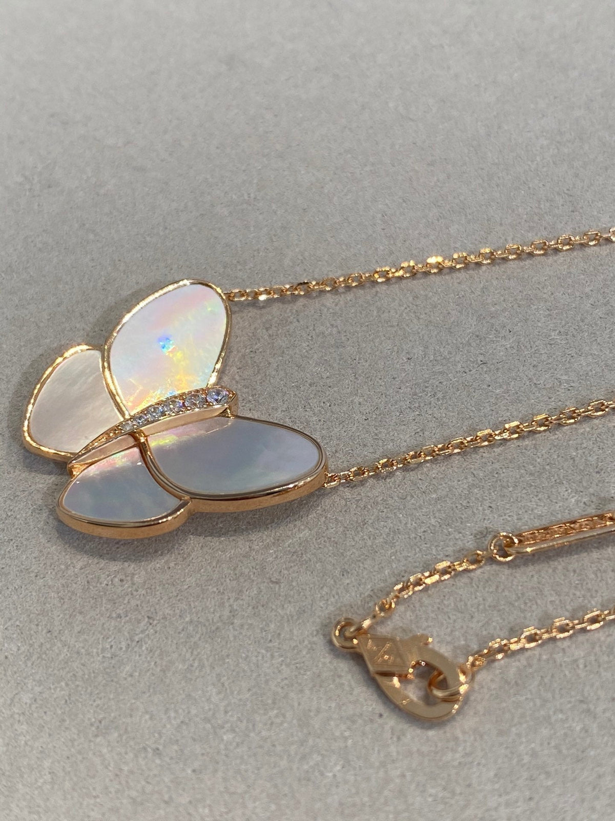 [⭐Maelin]BUTTERFLY GOLD MOP DIAMOND NECKLACE