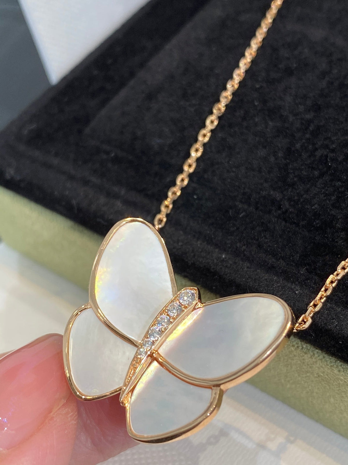 [⭐Maelin]BUTTERFLY GOLD MOP DIAMOND NECKLACE
