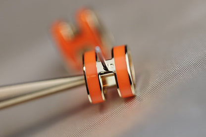 [⭐Maelin]MINI POP H EARRINGS ORANGE