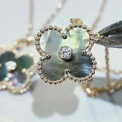 [⭐Maelin]CLOVER 15MM DIAMOND AND MOTHER-OF-GREY NECKLACE