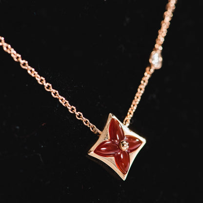 [⭐Maelin]STAR NECKLACE PINK GOLD 1 DIAMOND