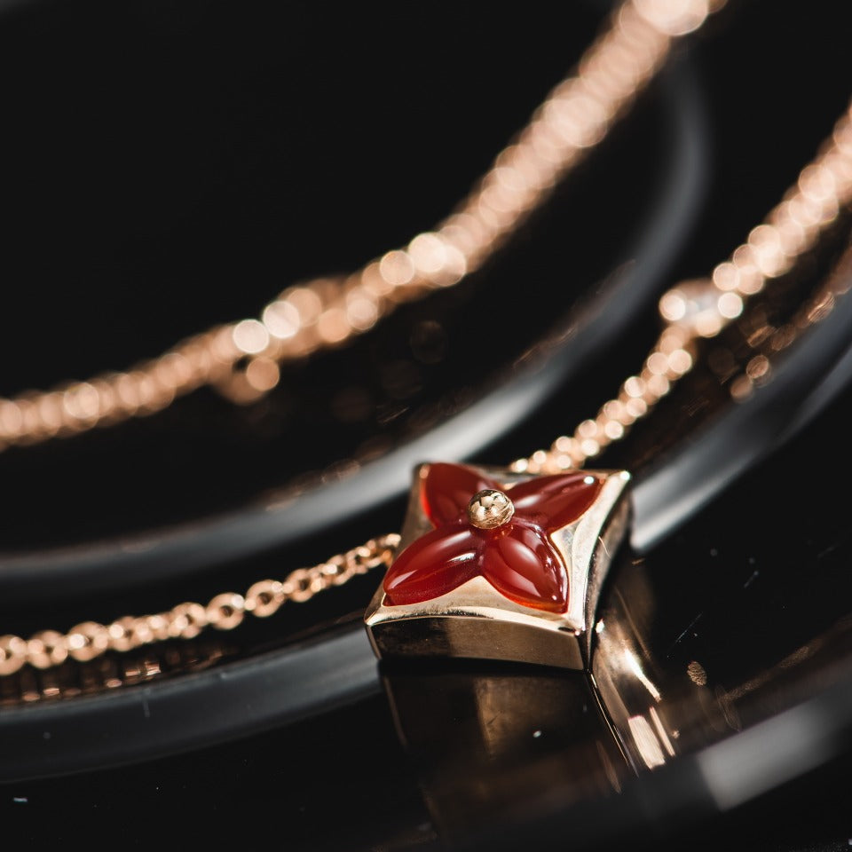 [⭐Maelin]STAR NECKLACE PINK GOLD 1 DIAMOND