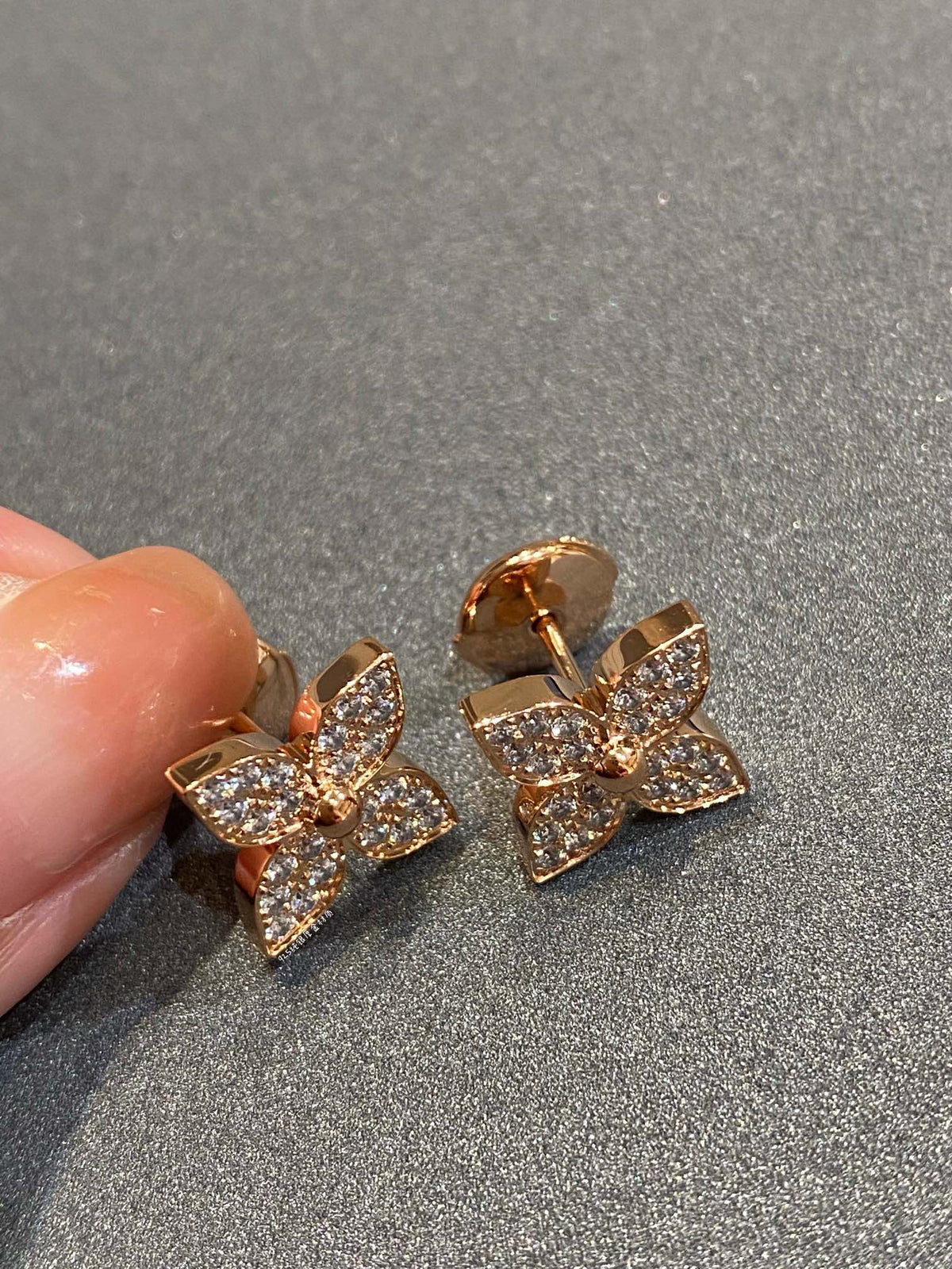 [⭐Maelin]STAR DIAMOND EARRINGS