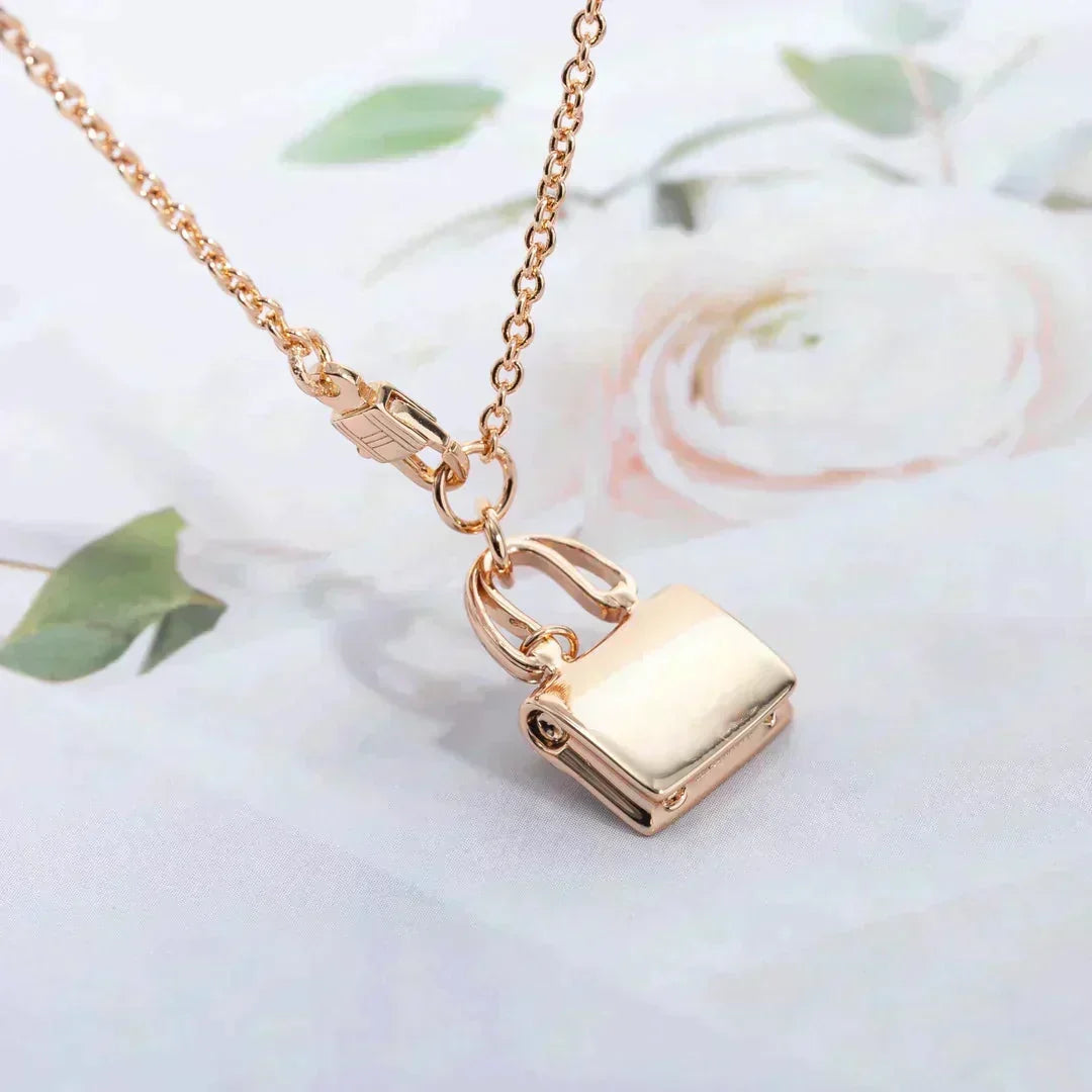 [⭐Maelin]AMULETTE PEDANT ROSE GOLD NECKLACE
