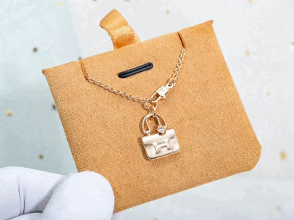 [⭐Maelin]AMULETTE PEDANT ROSE GOLD NECKLACE