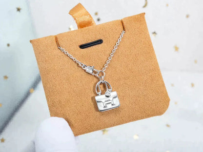 [⭐Maelin]AMULETTE PEDANT SILVER NECKLACE