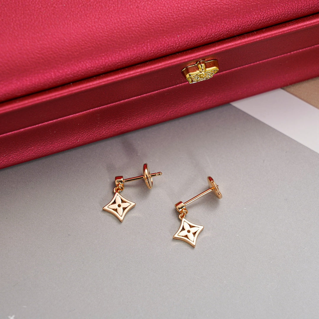 [⭐Maelin]STAR EARRINGS GOLD