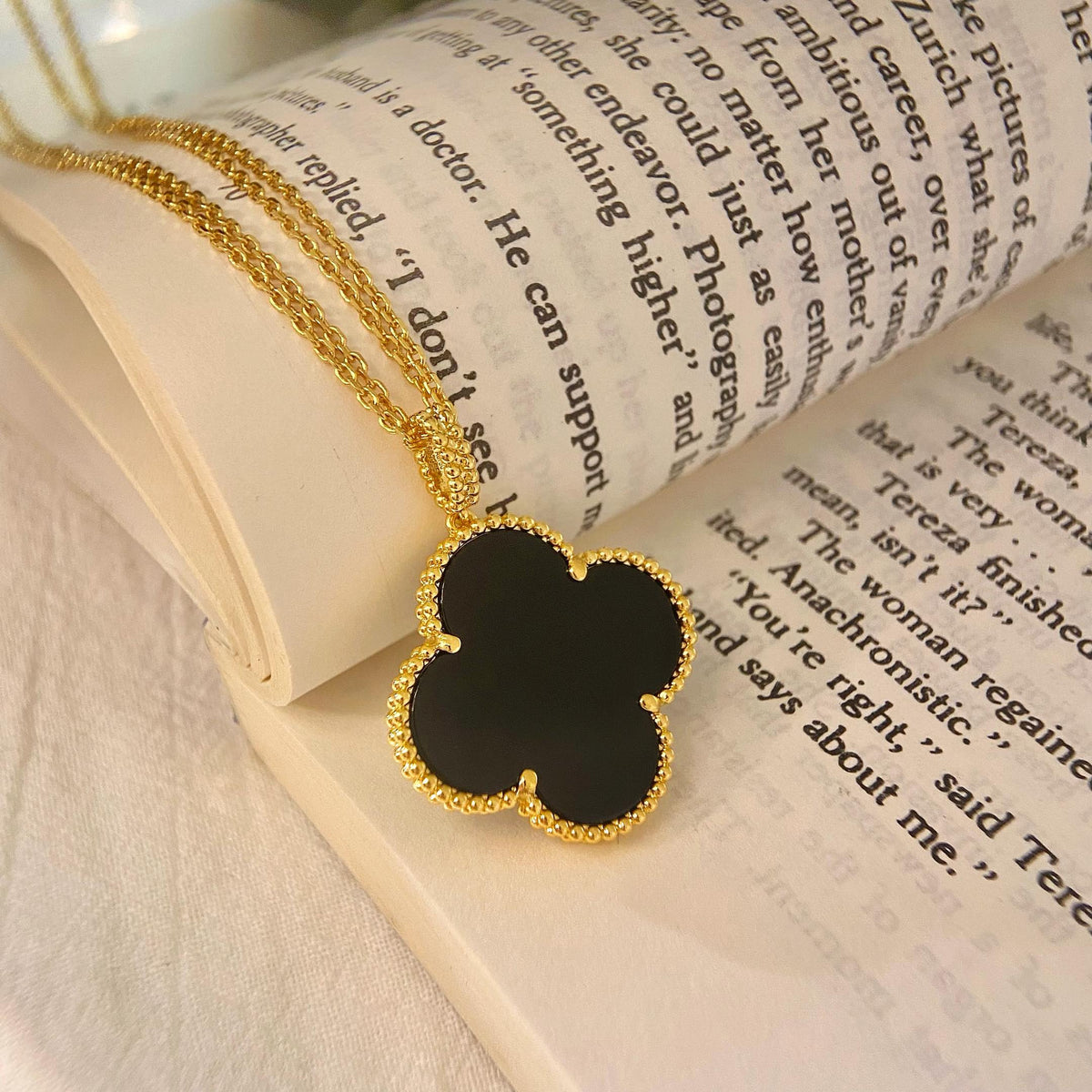 [⭐Maelin]CLOVER 25MM NECKLACE GOLD ONYX