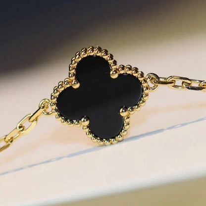 [⭐Maelin]CLOVER 20 MOTIFS ONYX NECKLACE