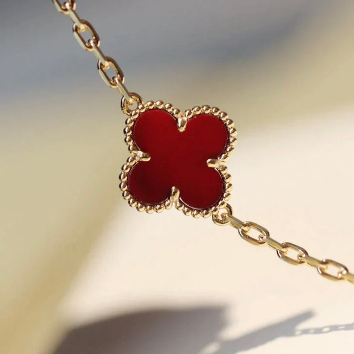 [⭐Maelin]CLOVER 20 MOTIFS CARNELIAN NECKLACE