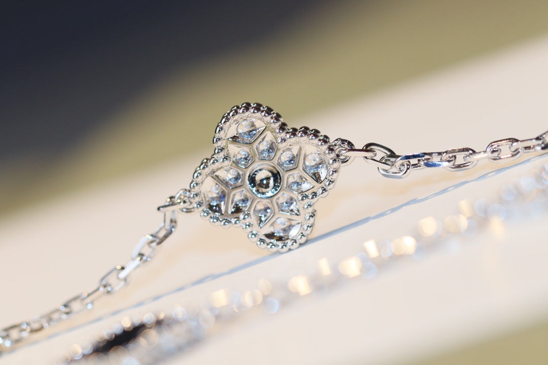 [⭐Maelin]CLOVER 20 MOTIFS ONYX DIAMOND SILVER