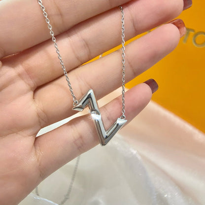 [⭐Maelin]VOLTE UPSIDE DOWN NECKLACE