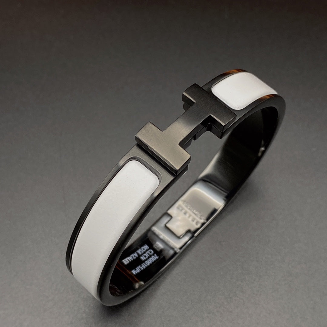 [⭐Maelin]H BRACELET 12MM BLACK WHITE CERAMIC
