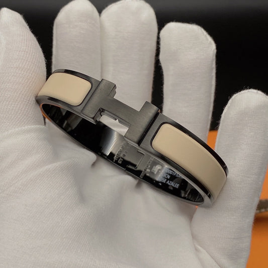 [⭐Maelin]H BRACELET 12MM BLACK BEIGE CERAMIC