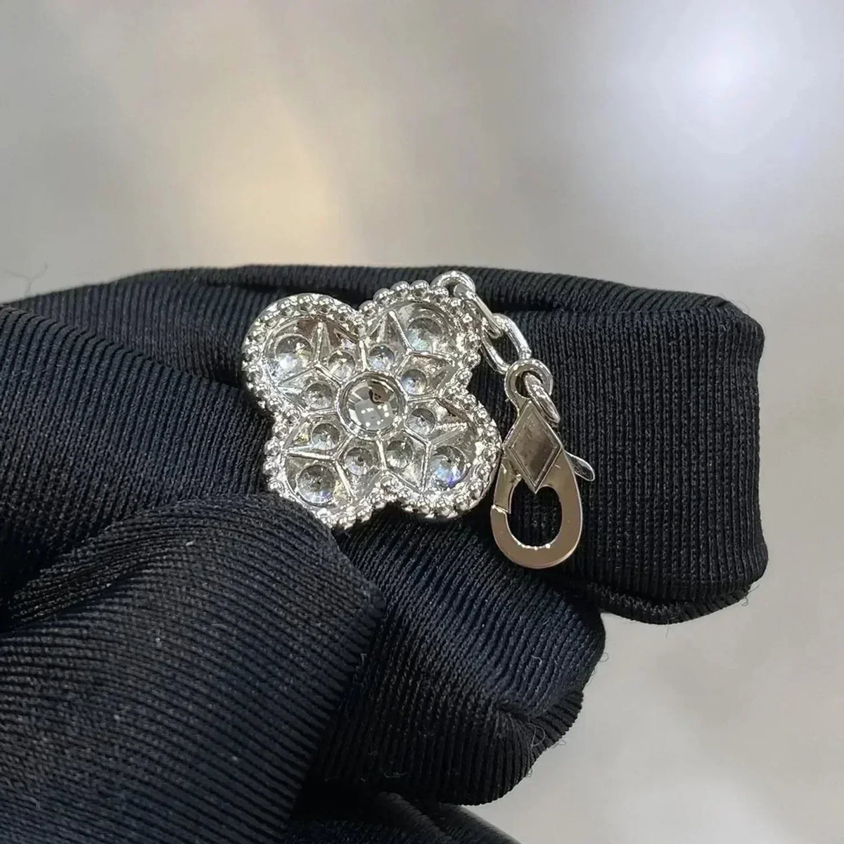 [⭐Maelin] CLOVER 5 MOTIF FULL DIAMOND BRACELET COLLECTION