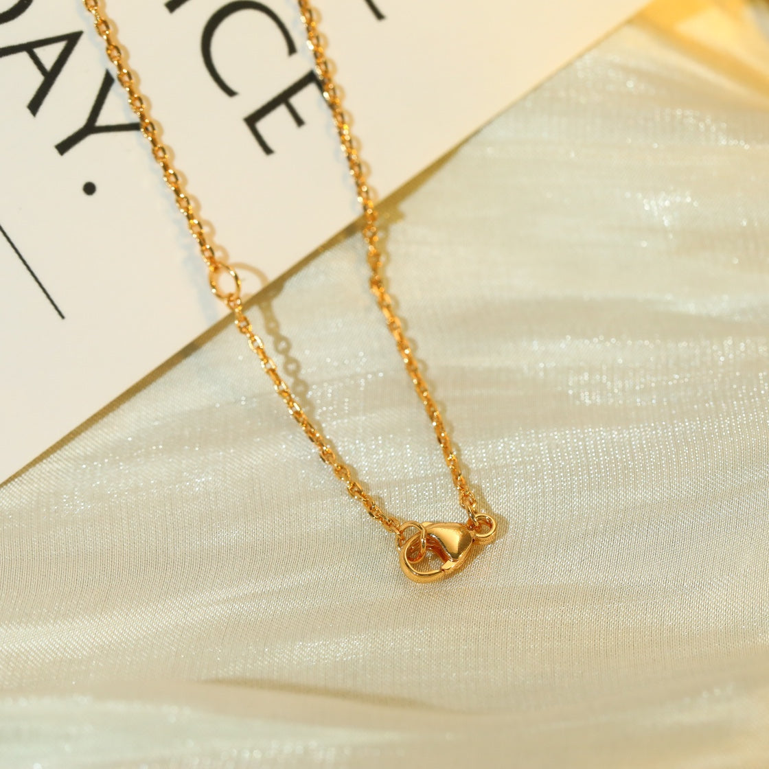[⭐Maelin]VOLT SILVER DIAMOND PEDANT NECKLACE