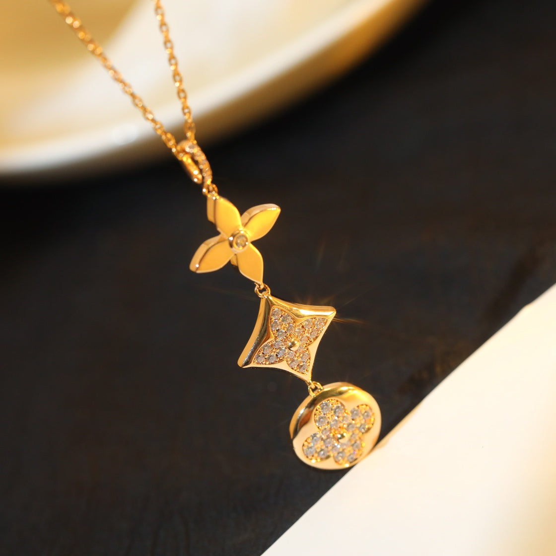 [⭐Maelin]STAR AND SUN DIAMOND PINK GOLD NECKLACE