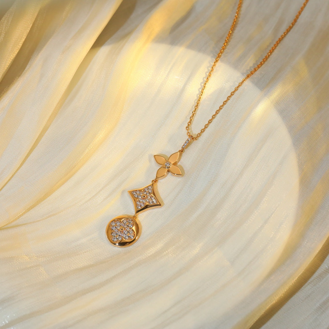[⭐Maelin]STAR AND SUN DIAMOND PINK GOLD NECKLACE