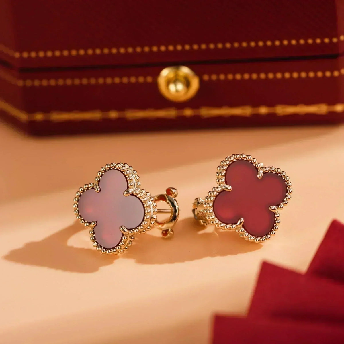 [⭐Maelin]CLOVER MEDIUM 1 MOTIFS CARNELIAN  EARRINGS