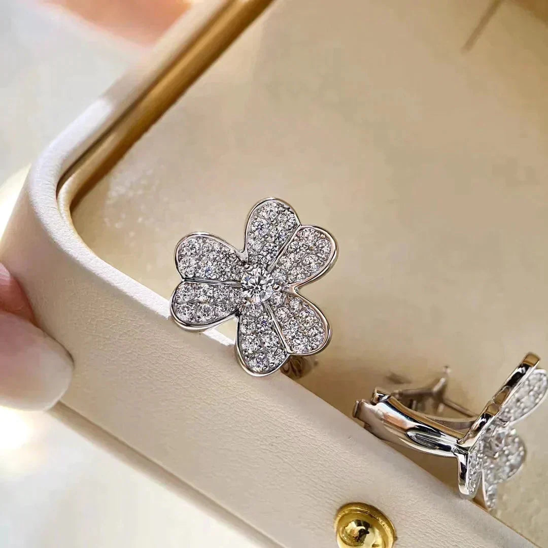 [⭐Maelin]CLOVER COMOS DIAMOND EARRINGS SILVER