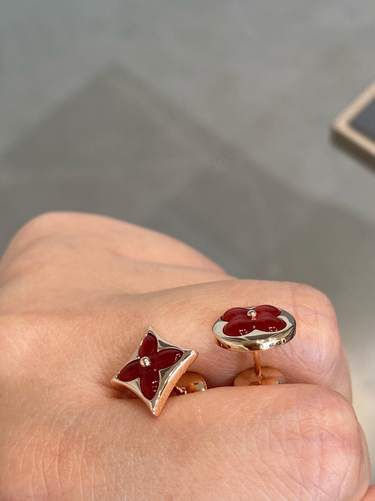 [⭐Maelin]STAR AND SUN PINK GOLD CARNELIAN STUD EARRINGS