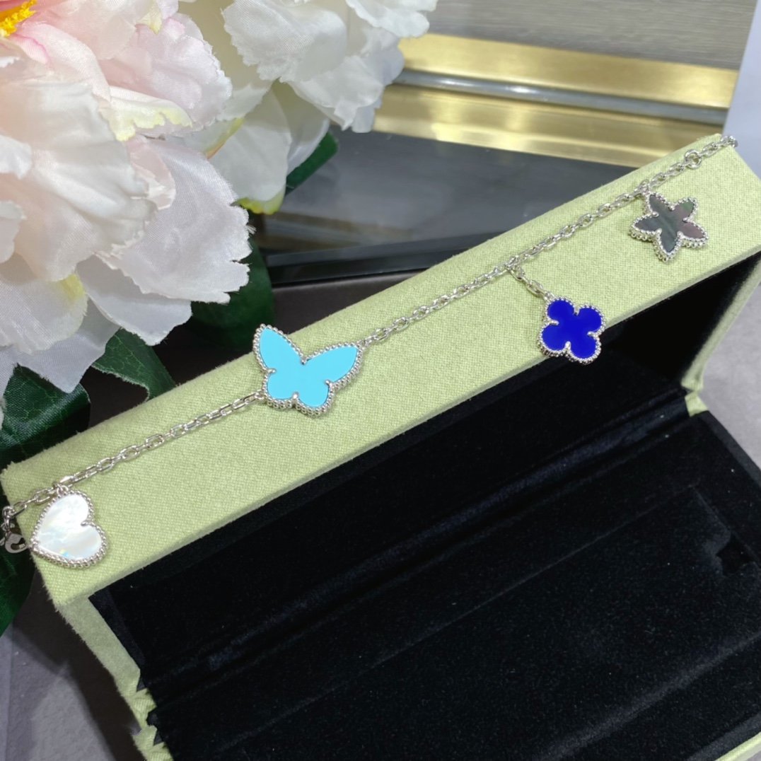 [⭐Maelin]LUCKY SPRING SILVER BRACELET 4 MOTIF
