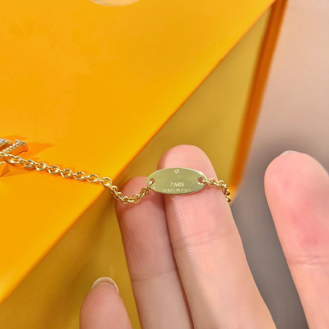 [⭐Maelin]LOGO STAR MOTIF GOLD BRACELET