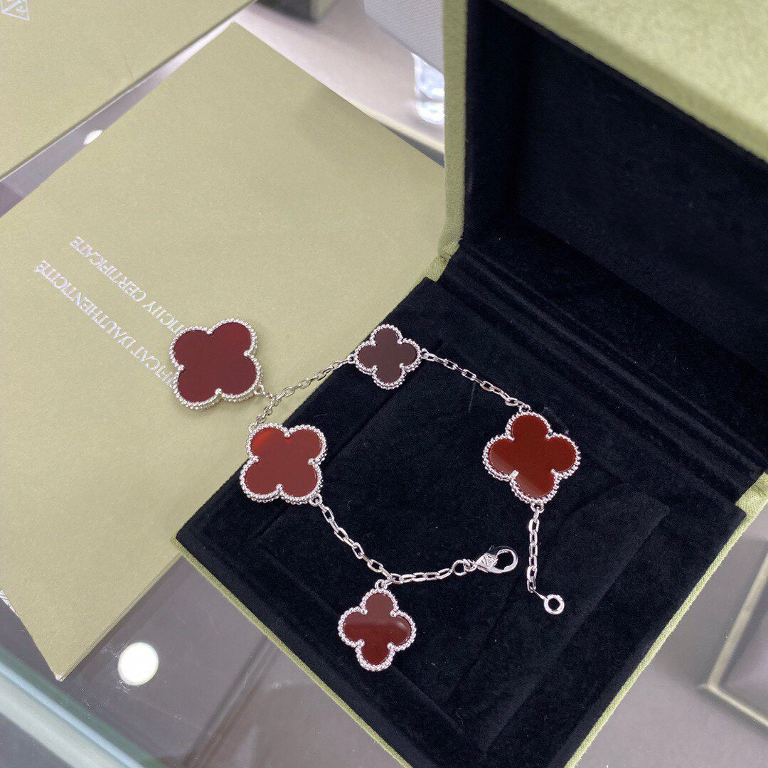 [⭐Maelin]CLOVER 5 MOTIFS SIVLER CARNELIAN BRACELET