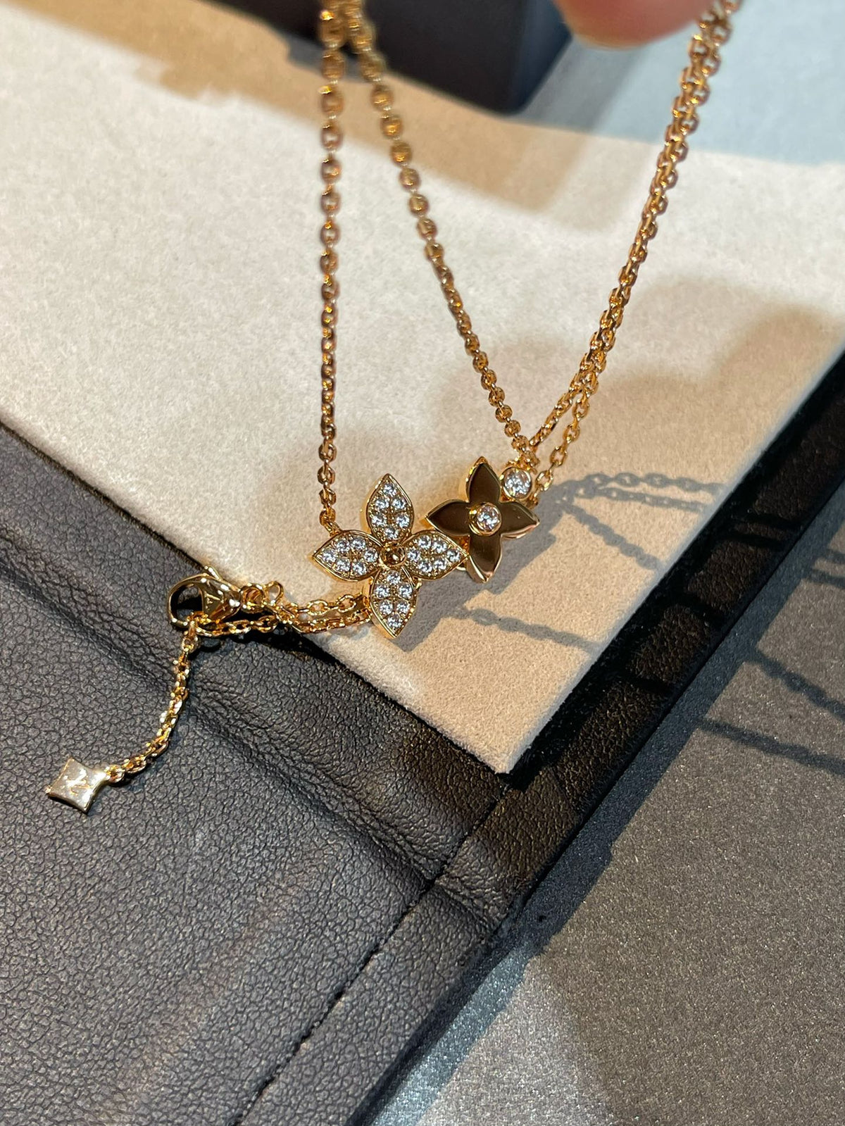 [⭐Maelin]STAR BLOSSOM NECKLACE PINK GOLD DIAMONDS