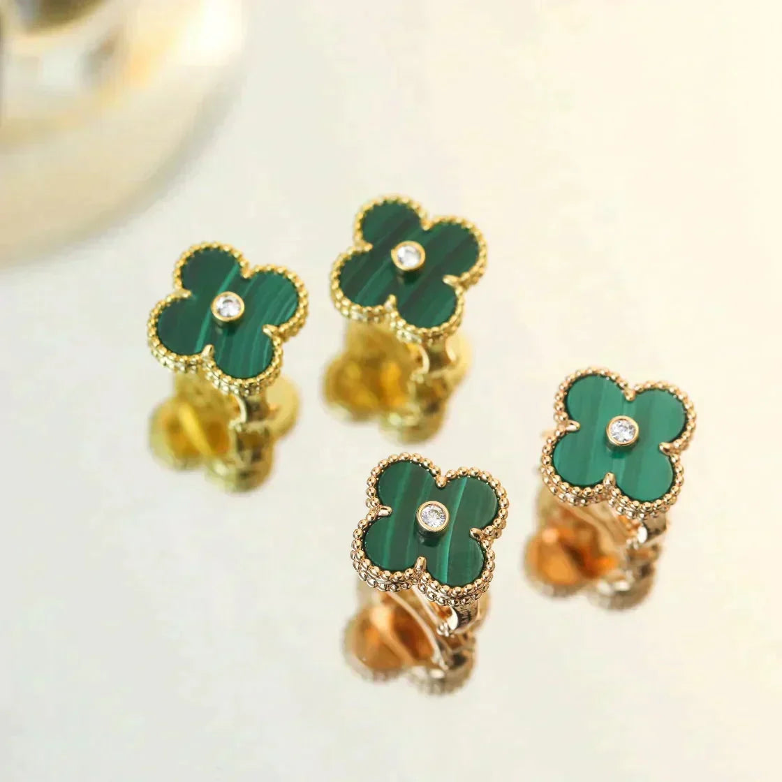 [⭐Maelin]CLOVER MEDIUM 1 MOTIFS MALACHITE DIAMOND EARRINGS