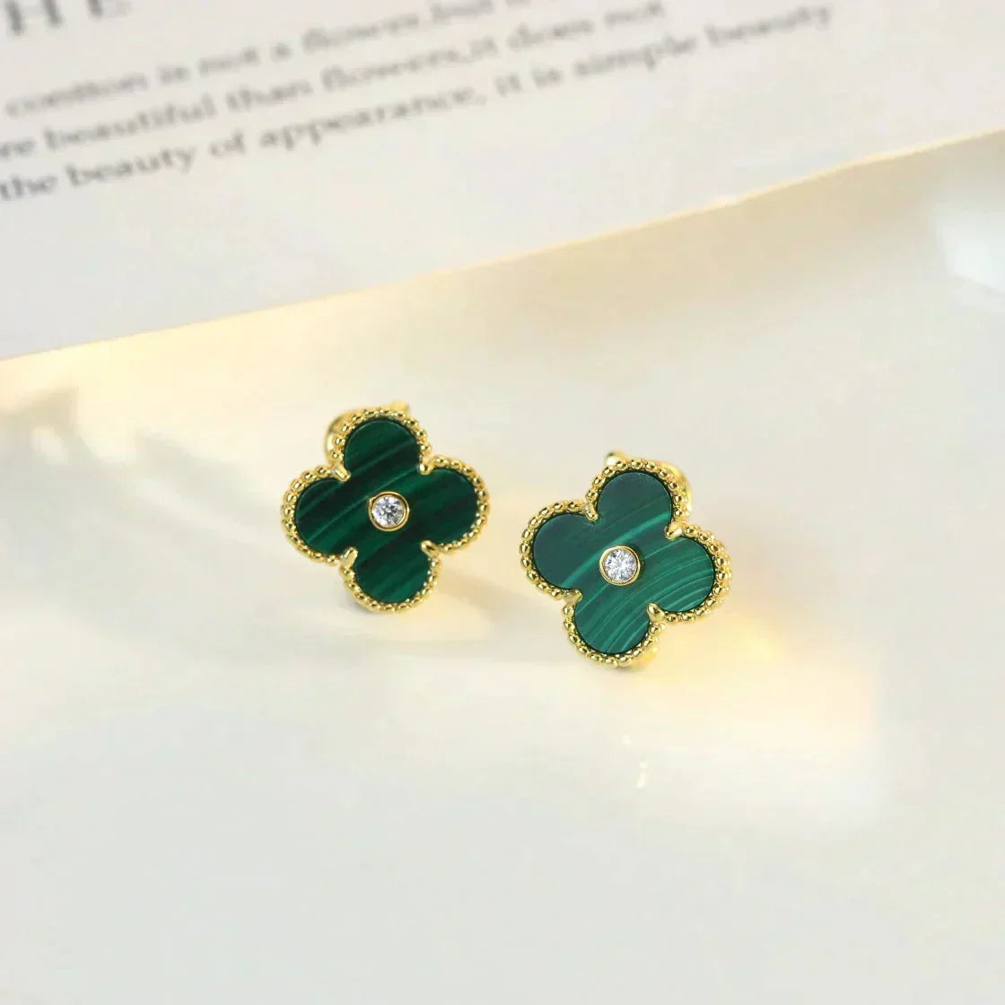 [⭐Maelin]CLOVER MEDIUM 1 MOTIFS MALACHITE DIAMOND EARRINGS