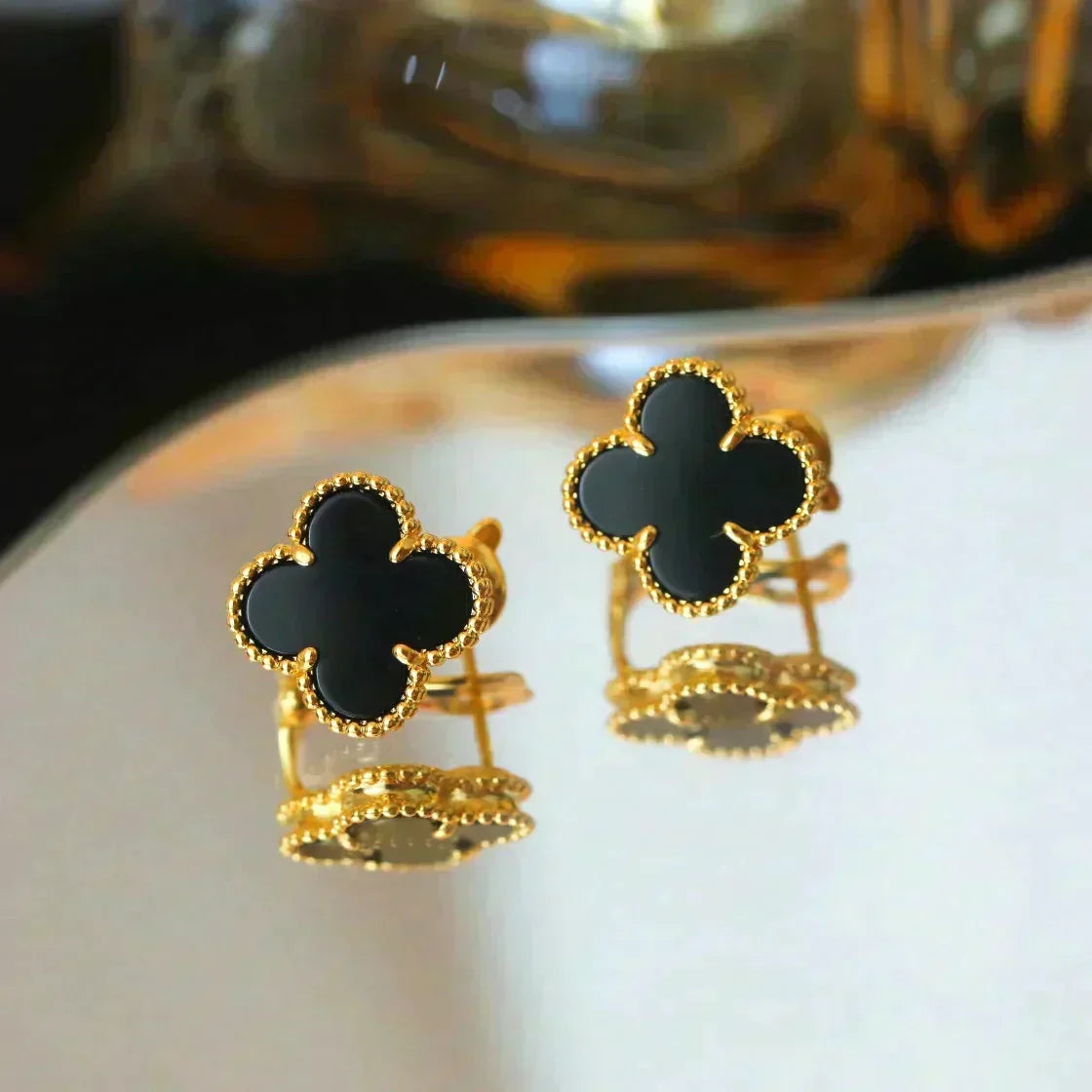 [⭐Maelin]CLOVER MEDIUM 1 MOTIFS  ONYX STUD EARRINGS