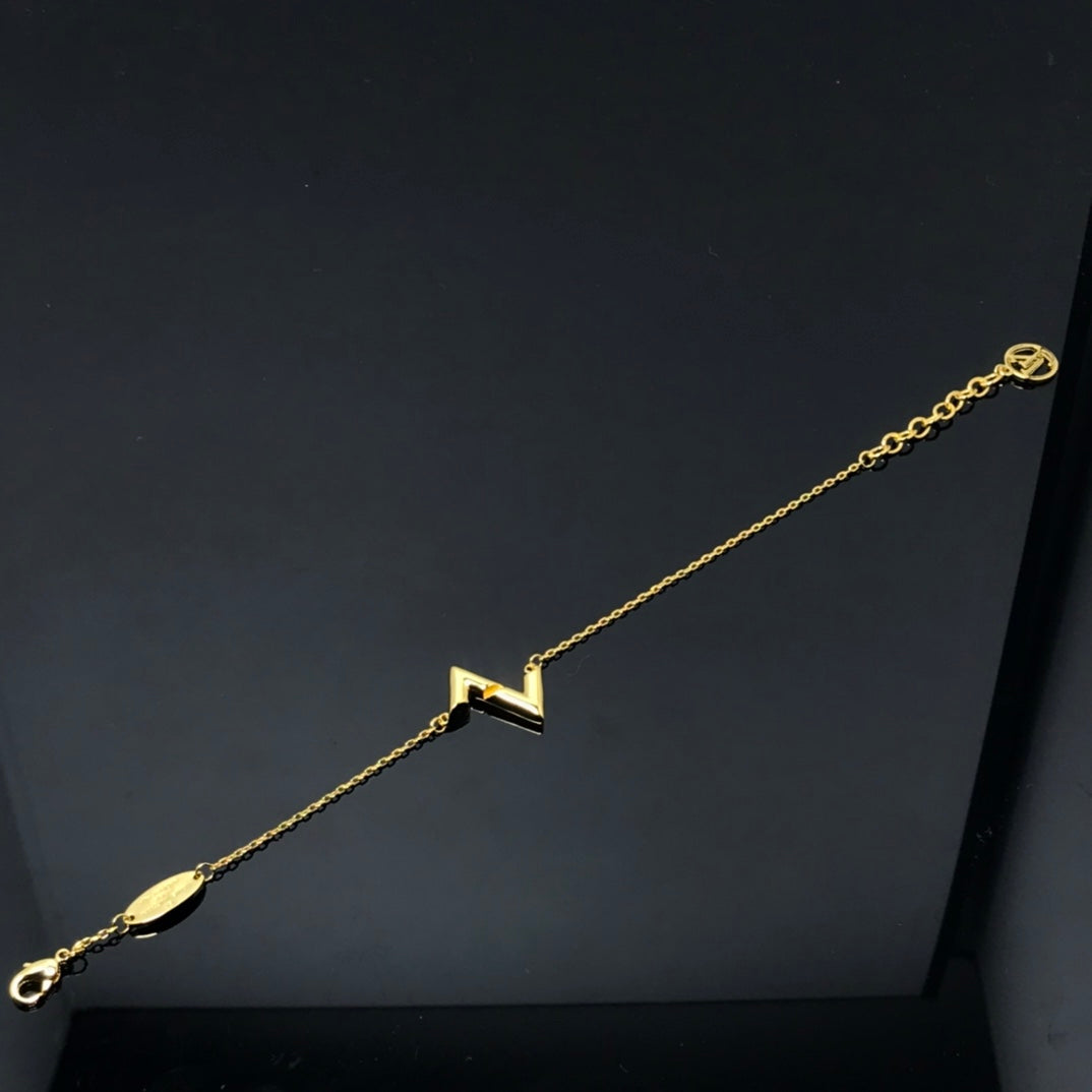[⭐Maelin]VOLT LV LOGO BRACELET