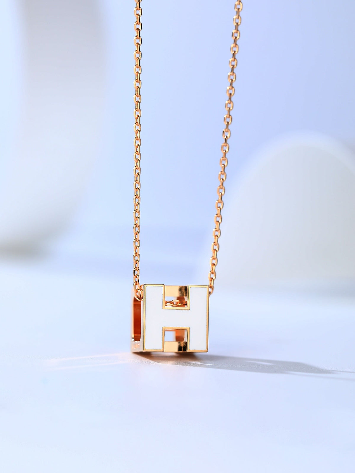 [⭐Maelin]H CAGE PINK GOLD NECKLACE