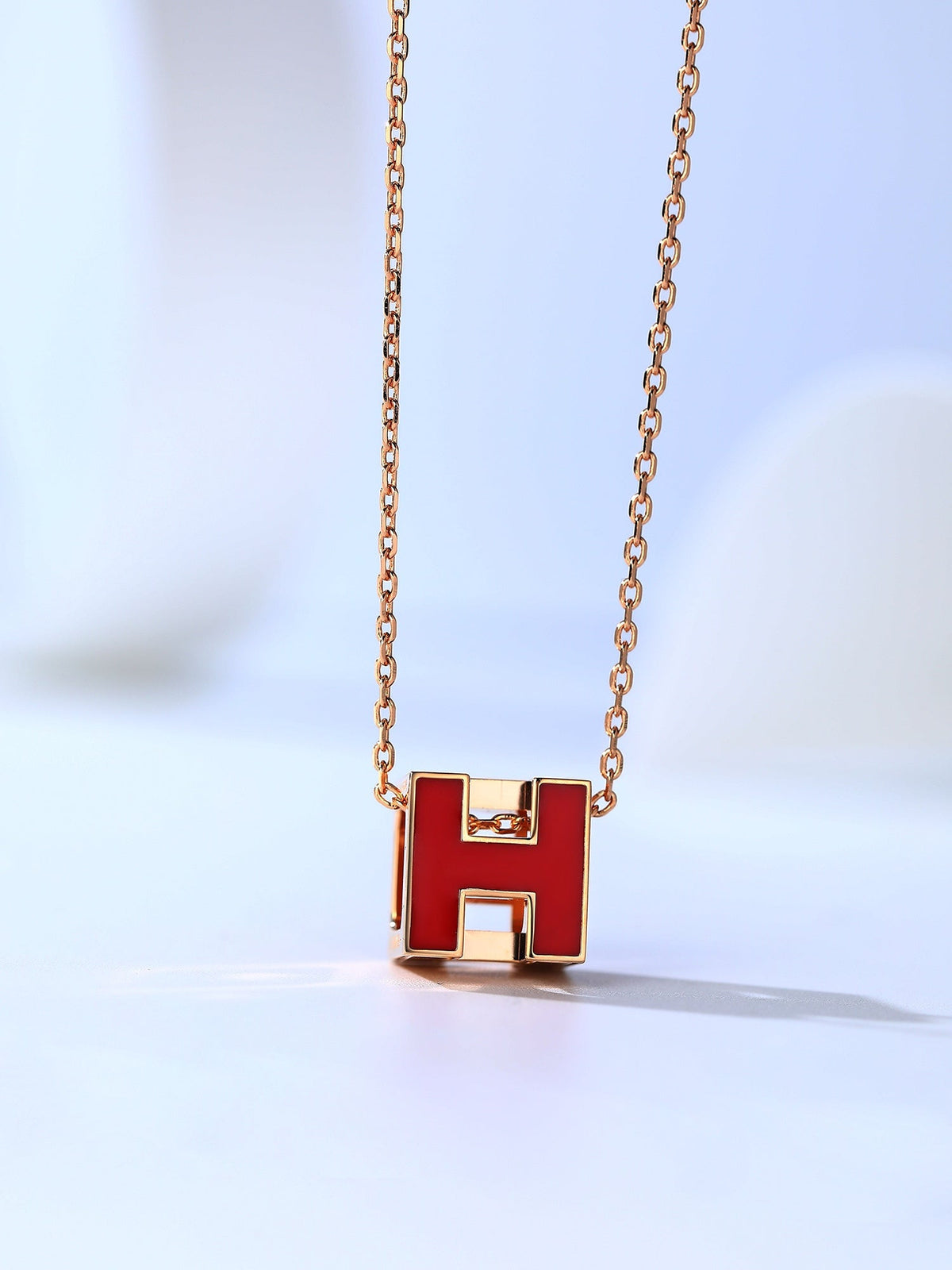 [⭐Maelin]H CAGE PINK GOLD NECKLACE