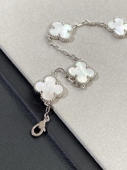 [⭐Maelin]CLOVER WHITE PEARL MOP 5 MOTIF BRACELET COLLECTION