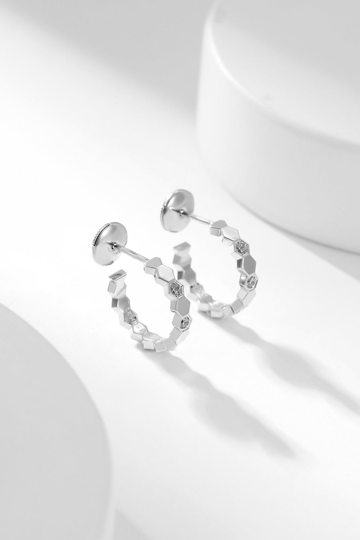 [⭐Maelin]BEE LOVE DIAMOND HOOP EARRINGS