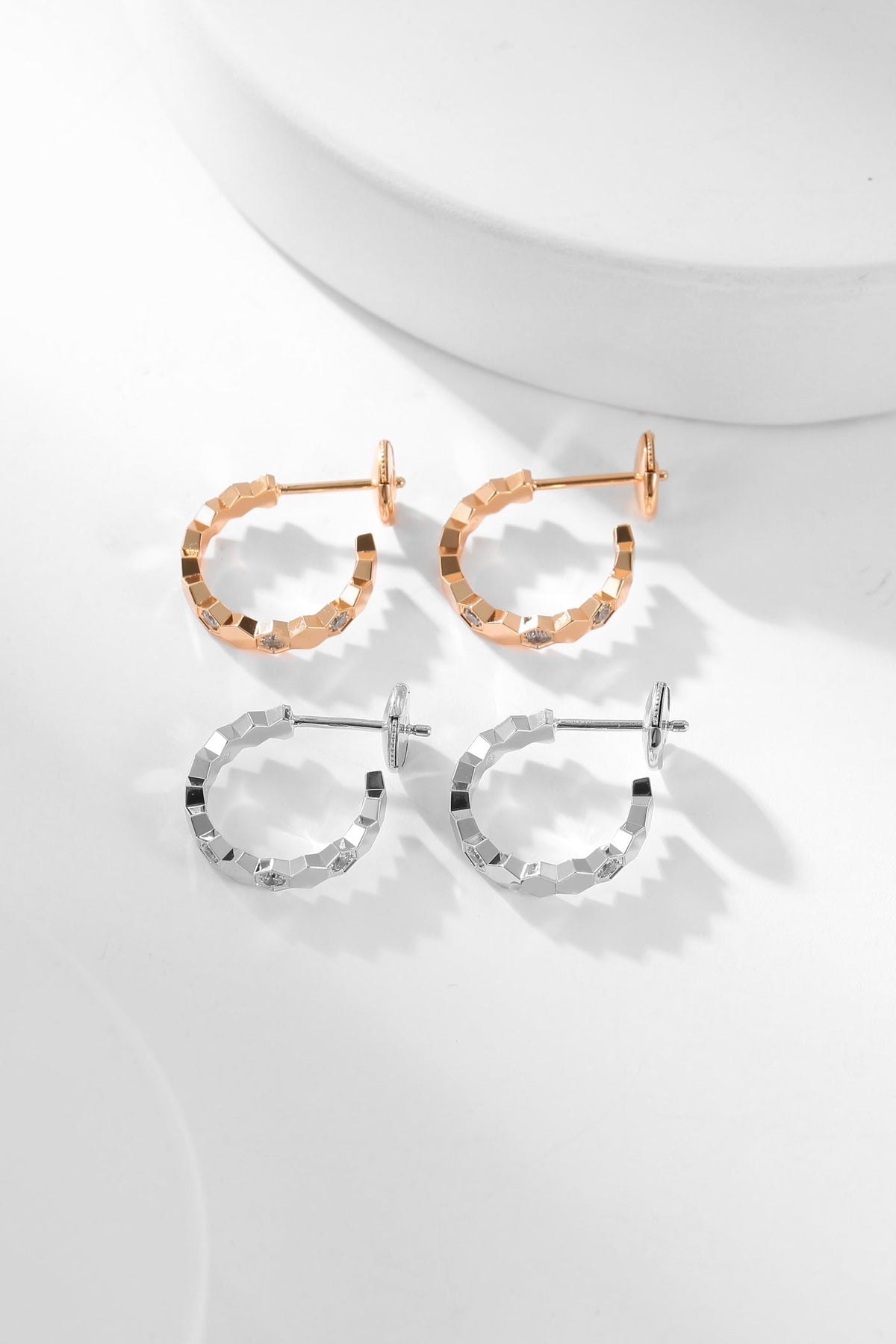[⭐Maelin]BEE LOVE DIAMOND HOOP EARRINGS