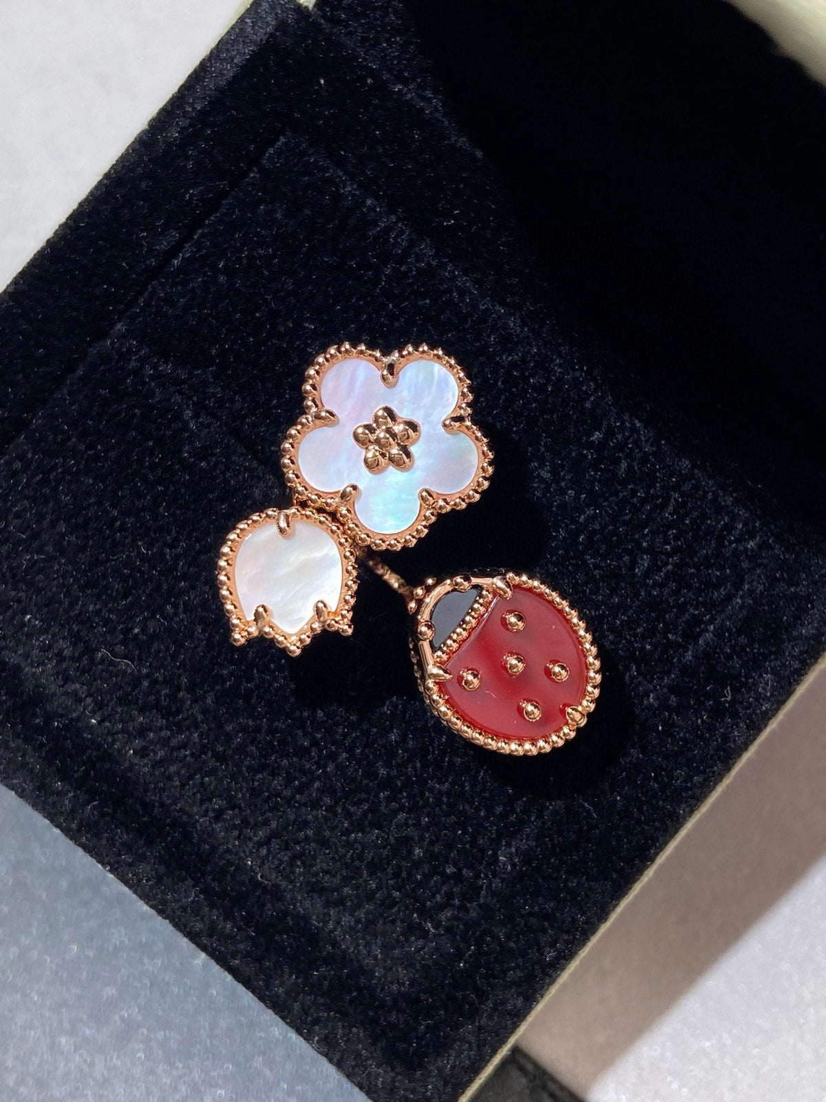 [⭐Maelin]LUCKY 3 MOTIF ROSE GOLD RING