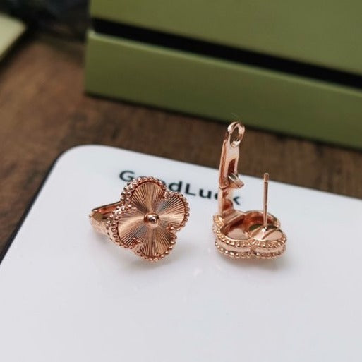 [⭐Maelin]CLOVER MEDIUM STUD EARRINGS