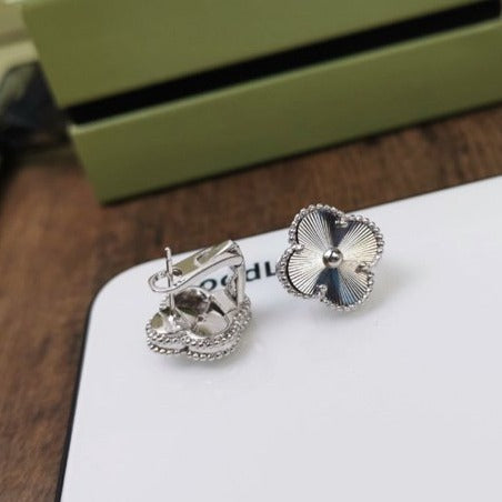 [⭐Maelin]CLOVER MEDIUM STUD EARRINGS