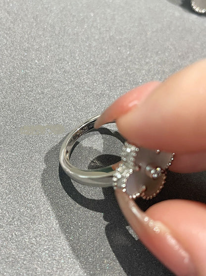 [⭐Maelin]CLOVER SILVER MOP DIAMOND RING